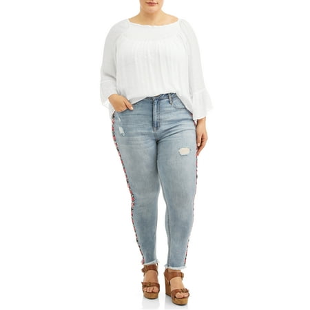 Cherokee Women's Plus Size Cropped Skinny Jean with Embroidered Taping & Fray Hem