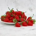 thumbnail image 4 of Ensemble de Fraises Artificielles Artisanales, Fruits Réalistes Parfaits pour Décoration de Cuisine Toute l'Année, Fraises en Plastique Rouges Simulation Réaliste, 4 of 5