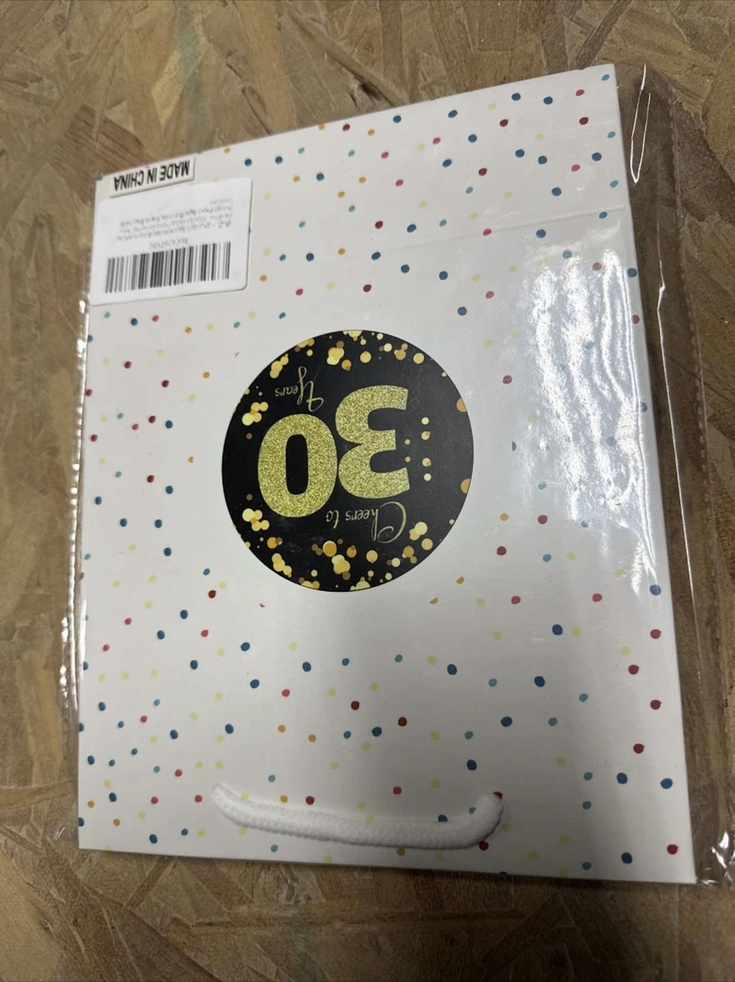 CRESTIN- 2Pcs Gift Bags With Birthday Card For 30Th Birthday Party Poki Dot (Lot Of 2)