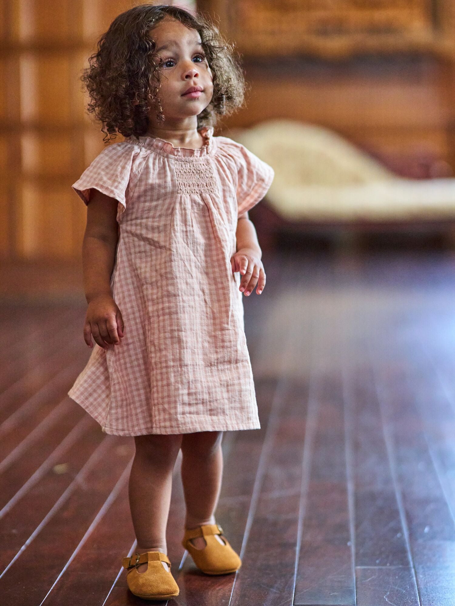 Modern Moments by Gerber Baby Girl Flutter Sleeve Dress and Diaper Cover, 2-Piece, 0/3 Months - 24 Months