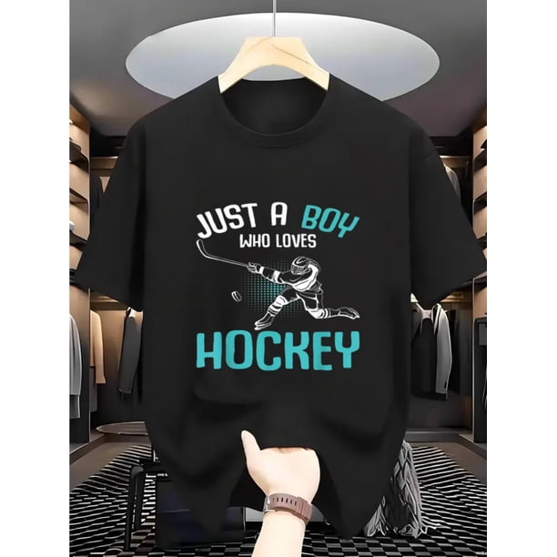 Camiseta gráfica suave y transpirable para niño "Just a Boy Who Loves Hockey" | Camiseta deportiva con gráficos para primavera/verano, deportes y ocio - Ajuste cómodo