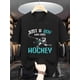 thumbnail image 1 of Camiseta gráfica suave y transpirable para niño "Just a Boy Who Loves Hockey" | Camiseta deportiva con gráficos para primavera/verano, deportes y ocio - Ajuste cómodo, 1 of 5