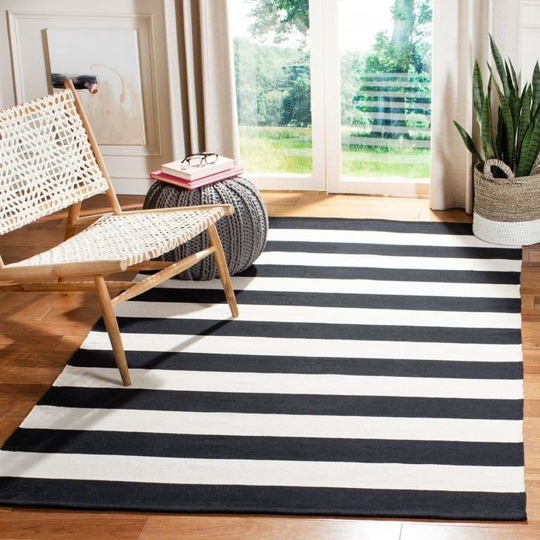 SAFAVIEH Montauk Saranna Striped Cotton Area Rug Black Ivory 5 x 8 Walmart