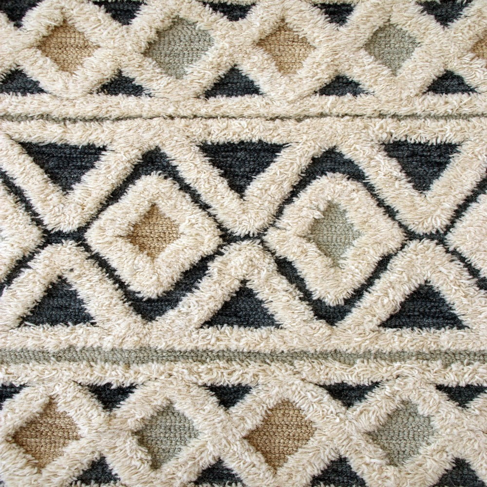 Ox Bay Talia 6' Round Cream/Blue Diamond Striped Wool Indoor Area Rug