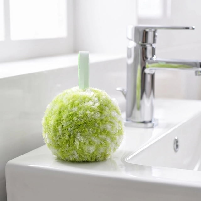 Bola de Limpieza para Baño – Cepillo Suave de Polipropileno para Superficies Curvas, Rincones y Espacios Estrechos | Herramienta de Limpieza Que No Raya, con Asa para Colgar, Ideal para La Cocina y E