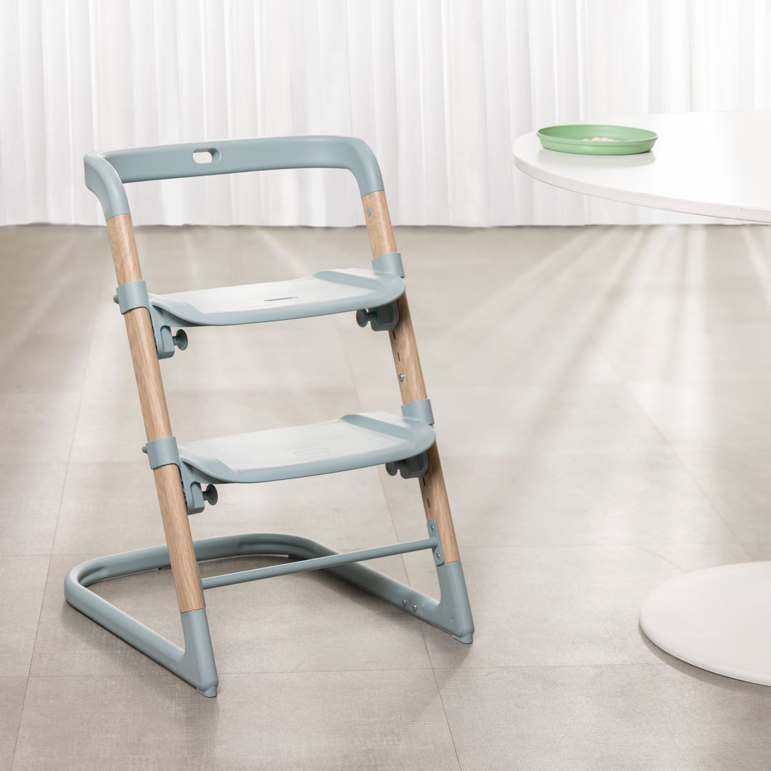 Evenflo Bria RightSeat Multistage High Chair