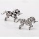 thumbnail image 4 of Broche de animal con diseño de cristal transparente y diamantes de imitación, ideal para bodas y fiestas. Blanco, 4 of 9
