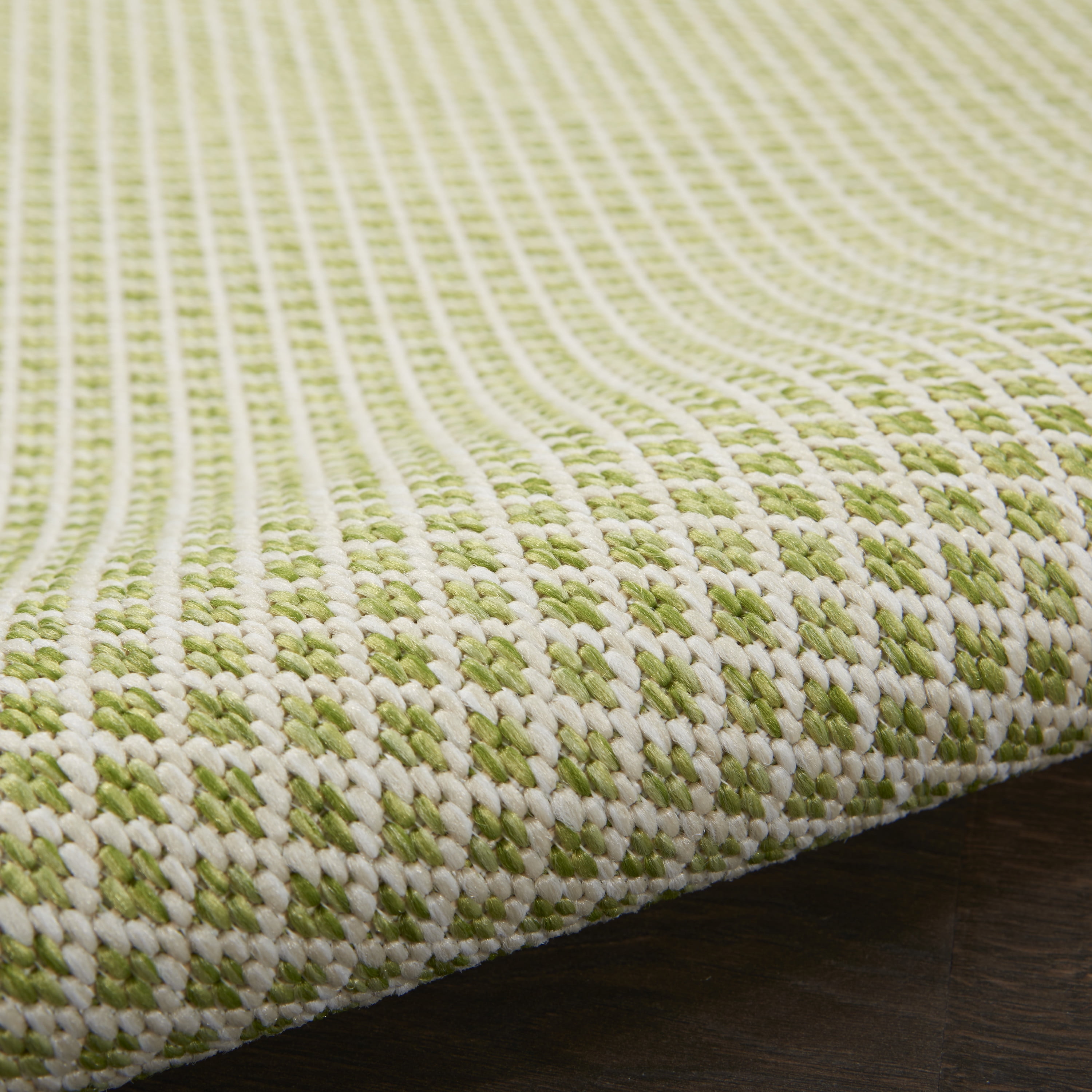 Nourison Courtyard Indoor/Outdoor Ivory Green 9' x 12' Area Rug, (9x12)