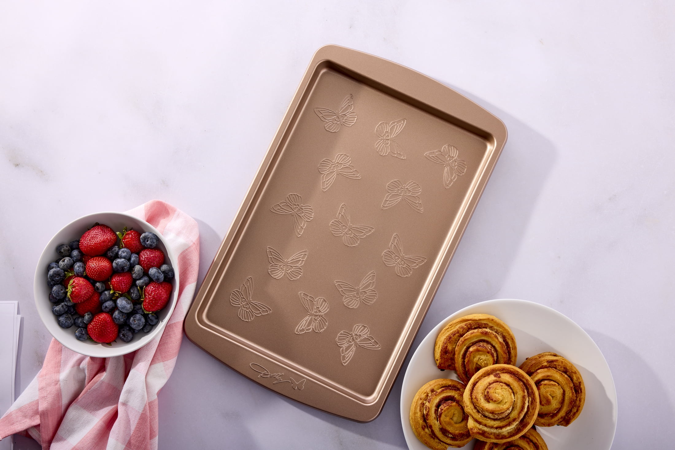 Dolly Parton 10x15" 05mm Non Stick Baking Sheet