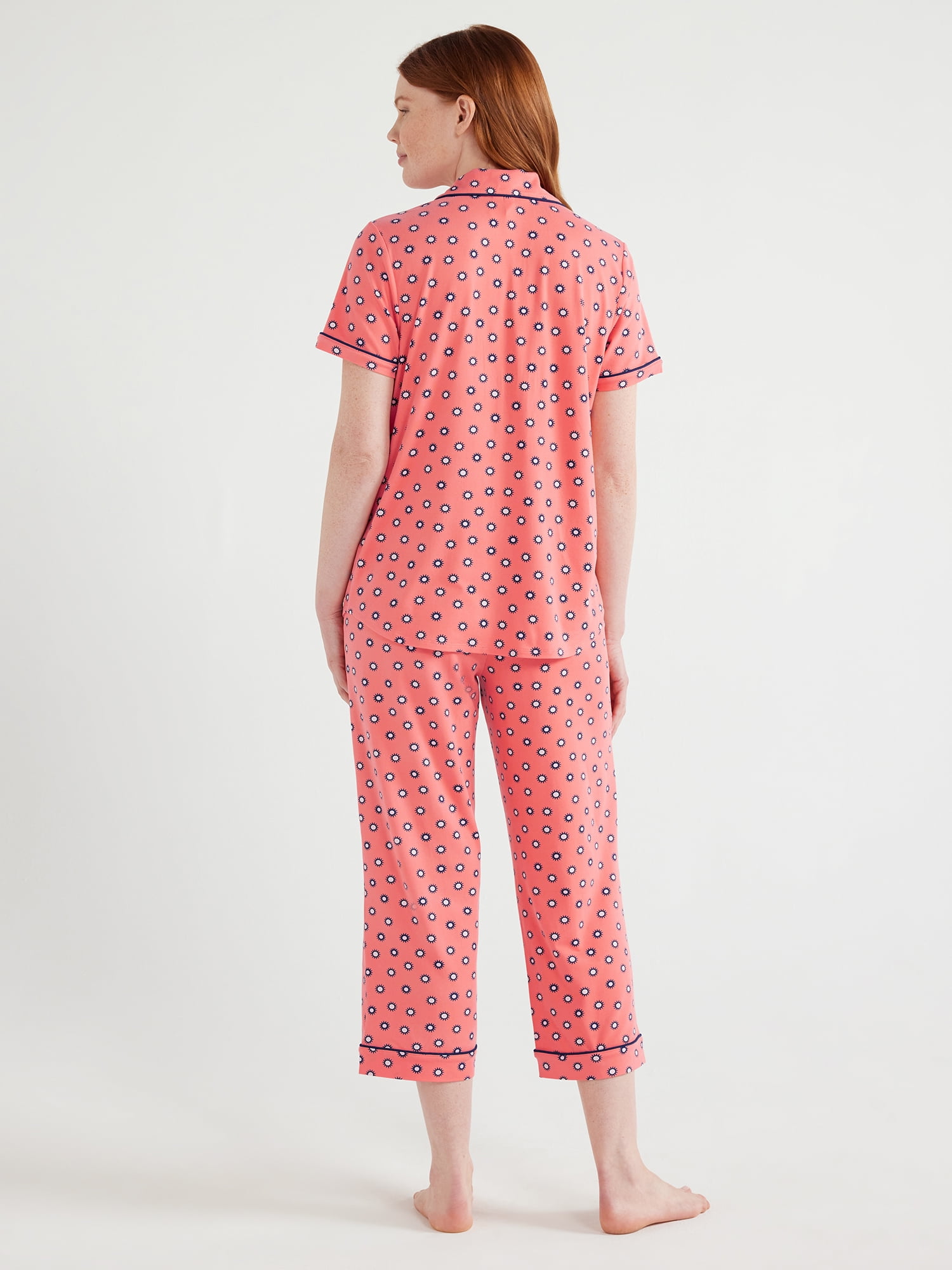 Joyspun Women's Knit Notch Collar Top and Capri Pants Pajama Set, 2-Piece, Sizes S to 3X