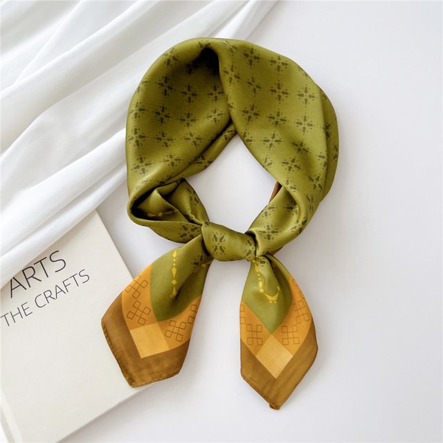 Pañuelo cuadrado pequeño de seda para mujer, banda para el pelo para primavera y otoño, verano, protección para el cuello, estilo extranjero, para estudiantes, bufanda decorativa profesional