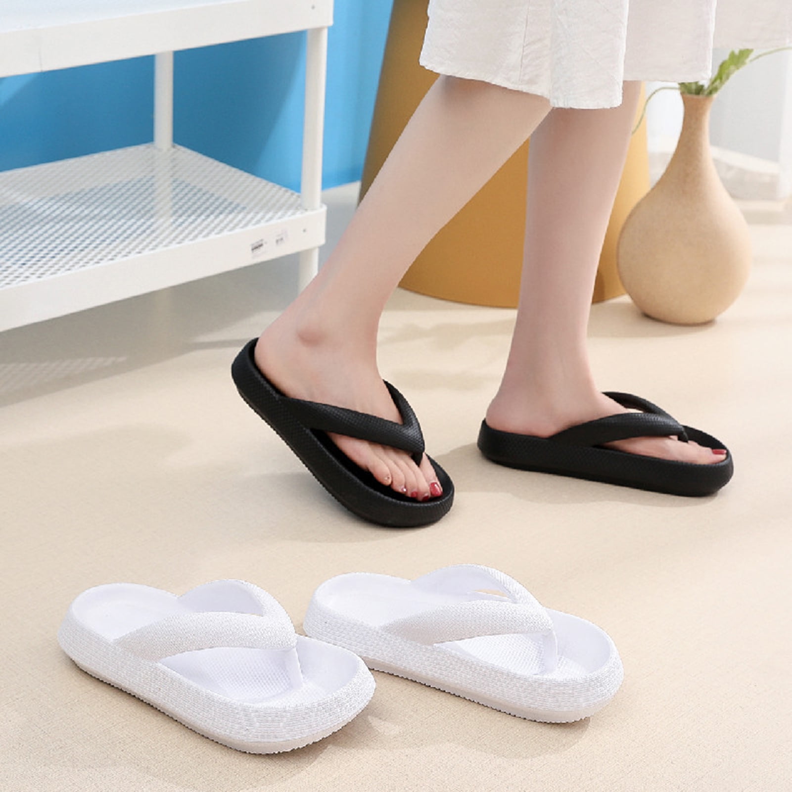 1 Pair Flip Flops Non slip Thick Sole Unisex Bright Color Slip on Couple Sandals for Beach