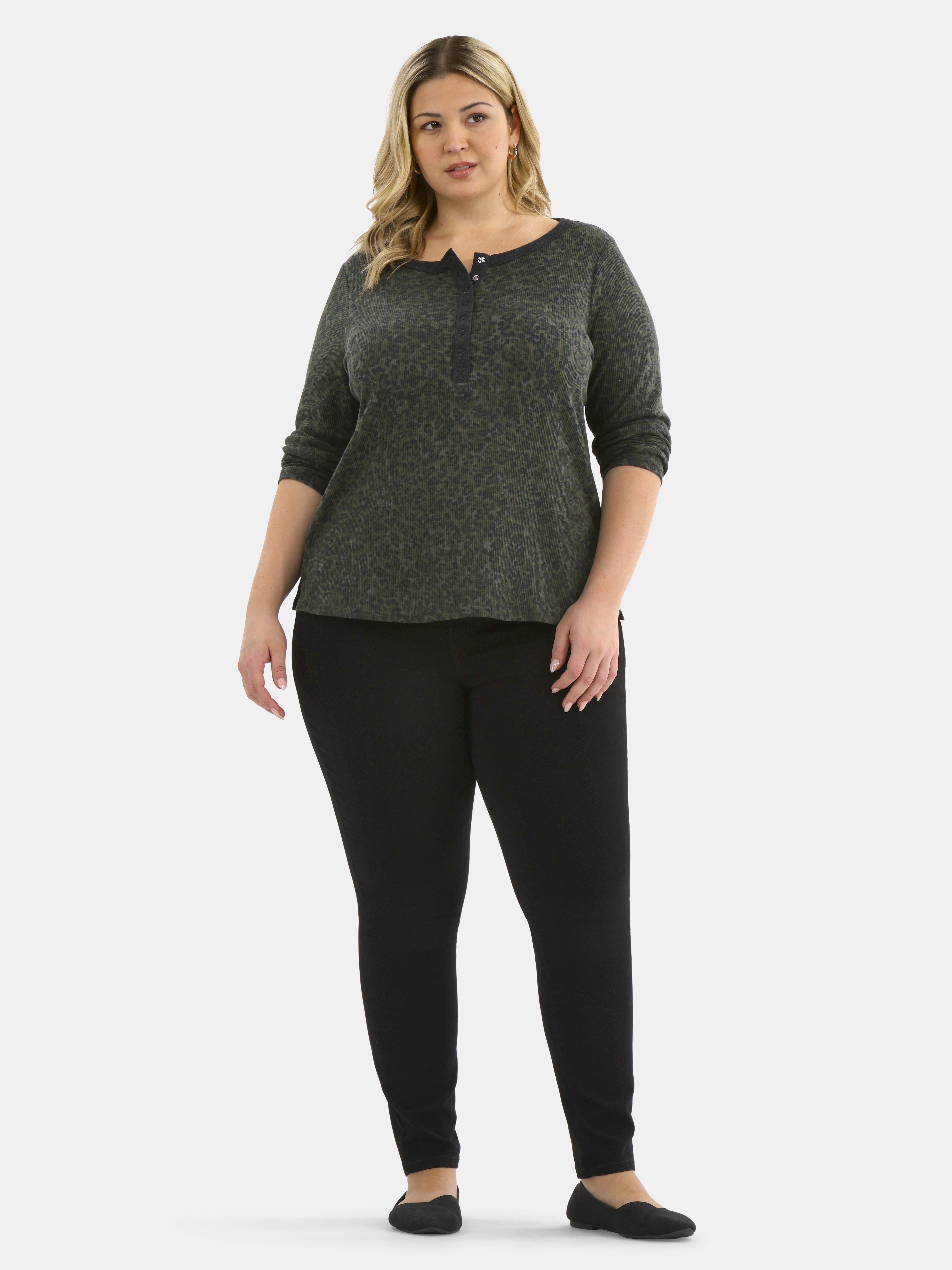 Terra & Sky Women’s Plus Thermal Henley Top with Long Sleeves, Size 0X-4X