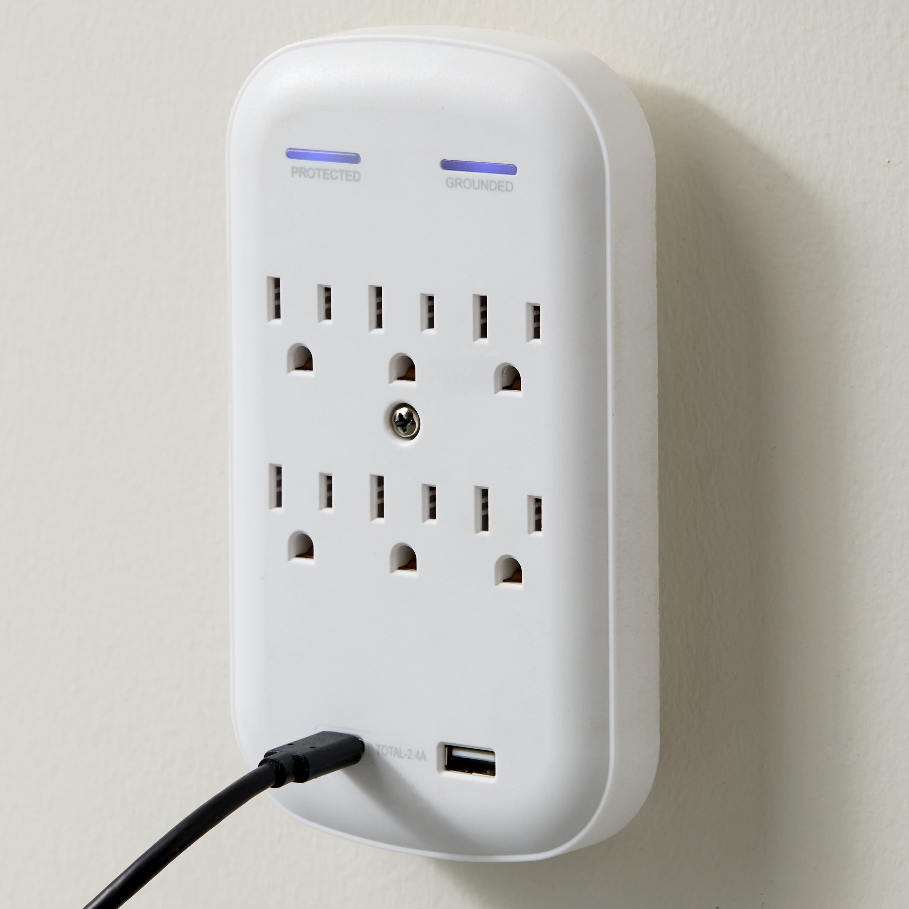 Hyper Tough USB Wall Outlet Extender with Surge Protect photo 2