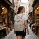 thumbnail image 4 of Mochila de nylon de gran capacidad para el transporte – Beige, negro, rosa, caqui, 28x23x11cm, bolsillo múltiple, bolsillo ligero para llevar al hombro, 4 of 6