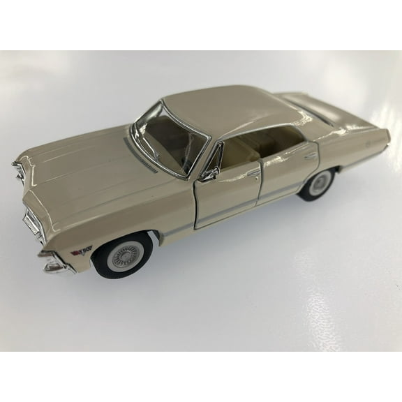 5" Kinsmart Chevy 1967 Chevrolet Impala Diecast Model Toy Car 1:43 Cream