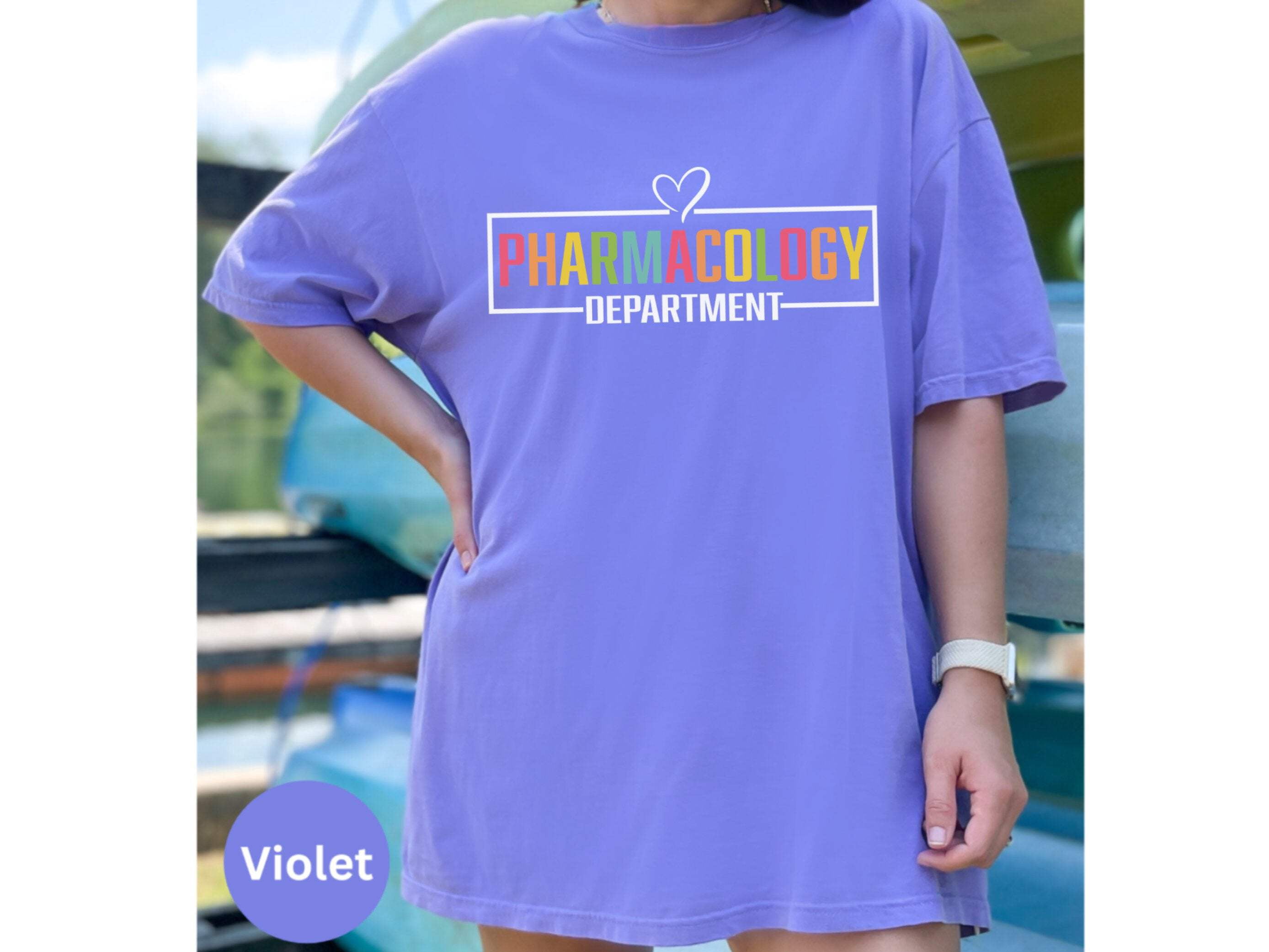 Retro Nurse T-Shirt | Cute Nursing Home  School Nurse Tee | Perfect Gift for Nurses