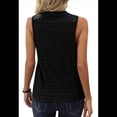 thumbnail image 3 of Top Sin Mangas con Cuello en V de Color Liso para Mujer, Color Negro, Talla S, 3 of 8