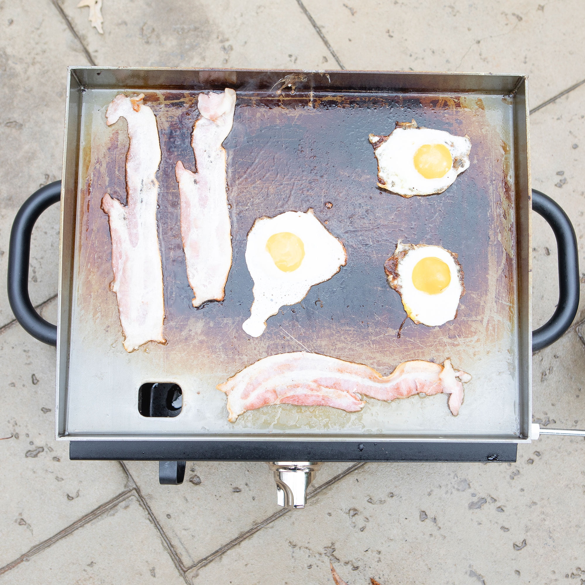 Razor Griddle GGT2160M 19" Portable 1 Burner LP Propane Gas Grill, Steel
