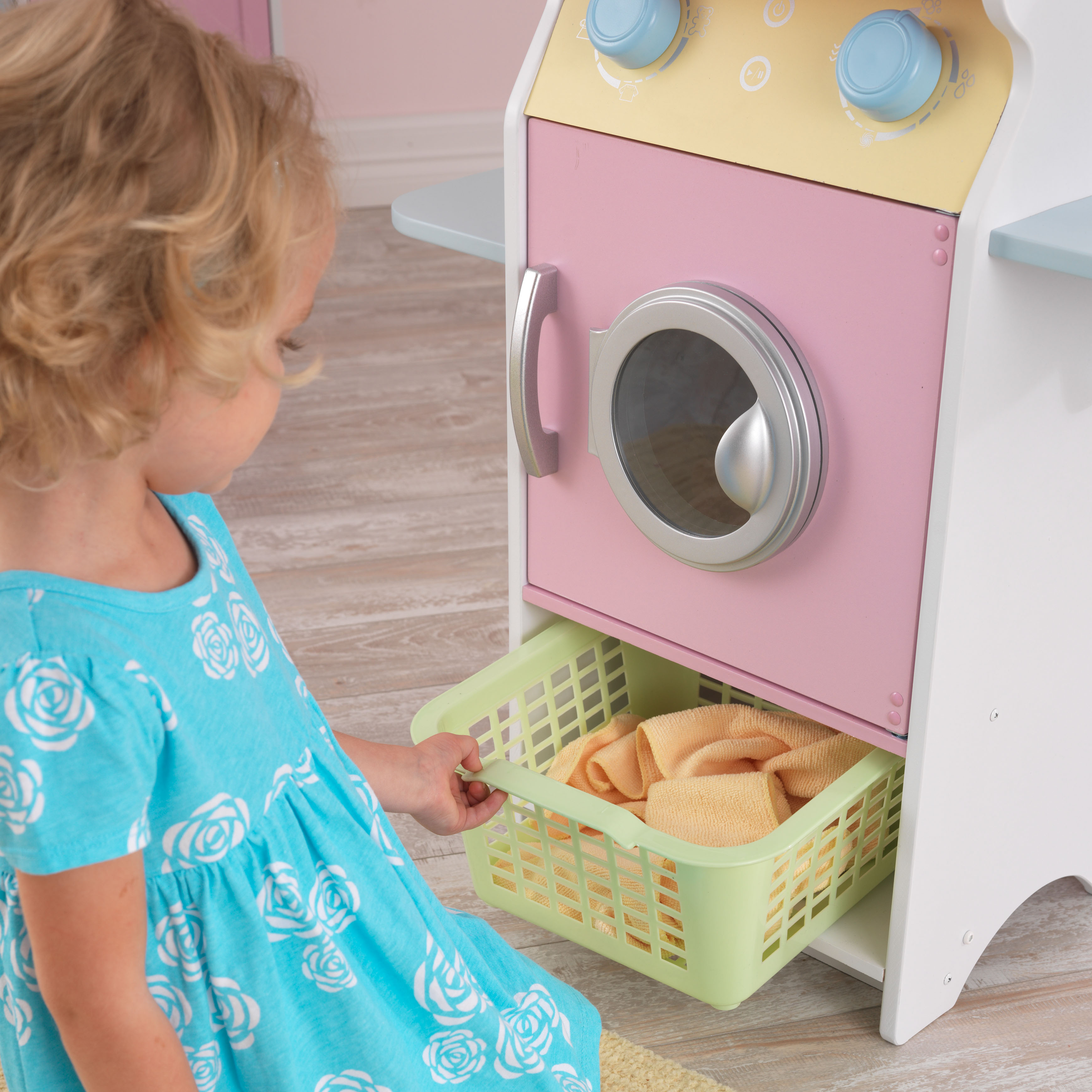 kids play washer and dryer set