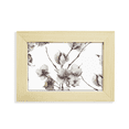 thumbnail image 1 of Planta de flores blancas dibujo Art Escritorio de madera Arte Pintura 5x7 pulgadas marco de foto foto, 1 of 4
