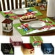 thumbnail image 1 of Juego de 4 manteles de Navidad • Manteles de mesa navideños para decoración del comedor • Decoración festiva para el hogar y el salón • A prueba de derrames y fácil de limpiar, 1 of 8