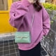 thumbnail image 4 of Xihbxyly Bolso Bandolera de Moda para Mujer, Elegante Cartera Cruzada para Móvil, Diseño Ligero y Transpirable, Perfecto para Viajes y Compras, Regalo Ideal para Ella, Tamaño 19 X 13 X 5 Cm., 4 of 6