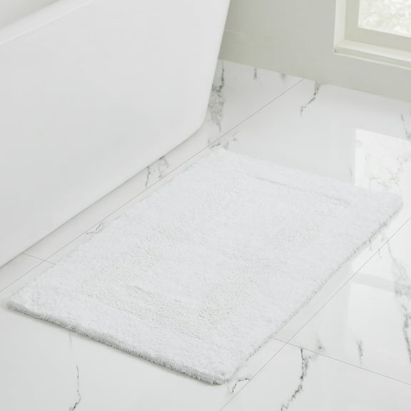 VCNY Home Jessica Solid Bright White Cotton Bath Rug, 20" x 32"
