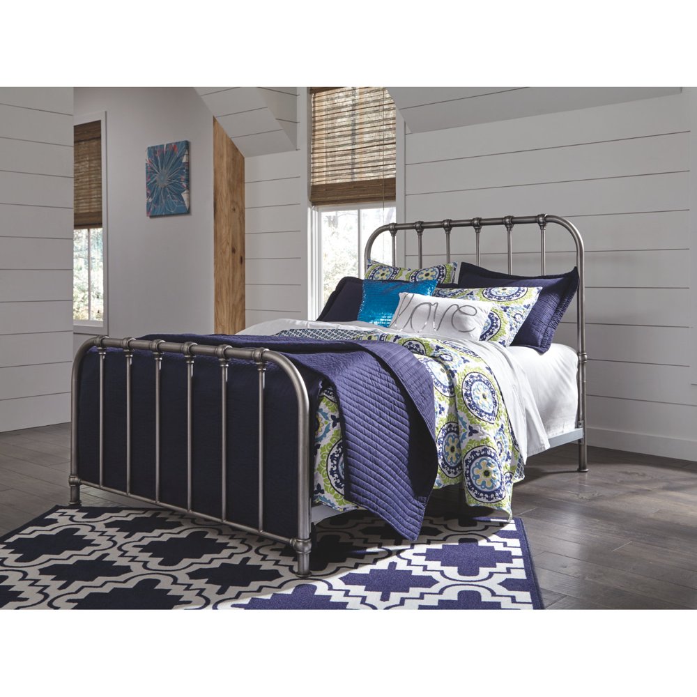 Signature Design by Ashley Nashburg Silver Full Metal Bed