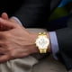 thumbnail image 5 of Reloj de cuarzo de moda para hombre, diseño calado, caja de aleación, correa de cuero, reloj de pulsera informal de negocios, reloj de aleación., 5 of 6