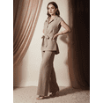 thumbnail image 4 of Conjunto 2 Piezas, Blusa Estilizada con Cinturón y Pantalón Fluido, Outfit Moderno y Sofisticado para Mujer, 4 of 5