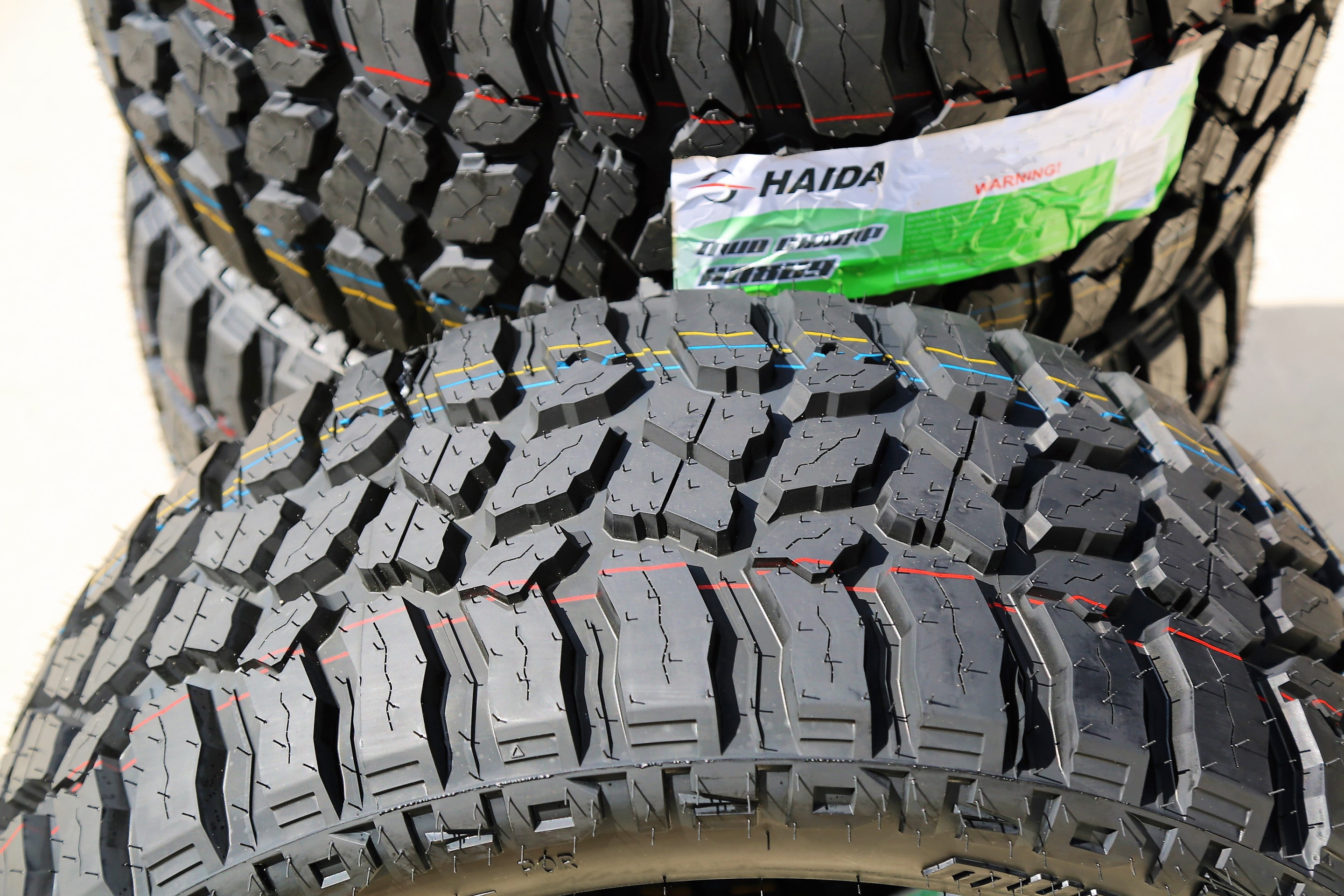 Haida Mud Champ HD869 LT All Season Tire, Size 275/60R20 Load E 10