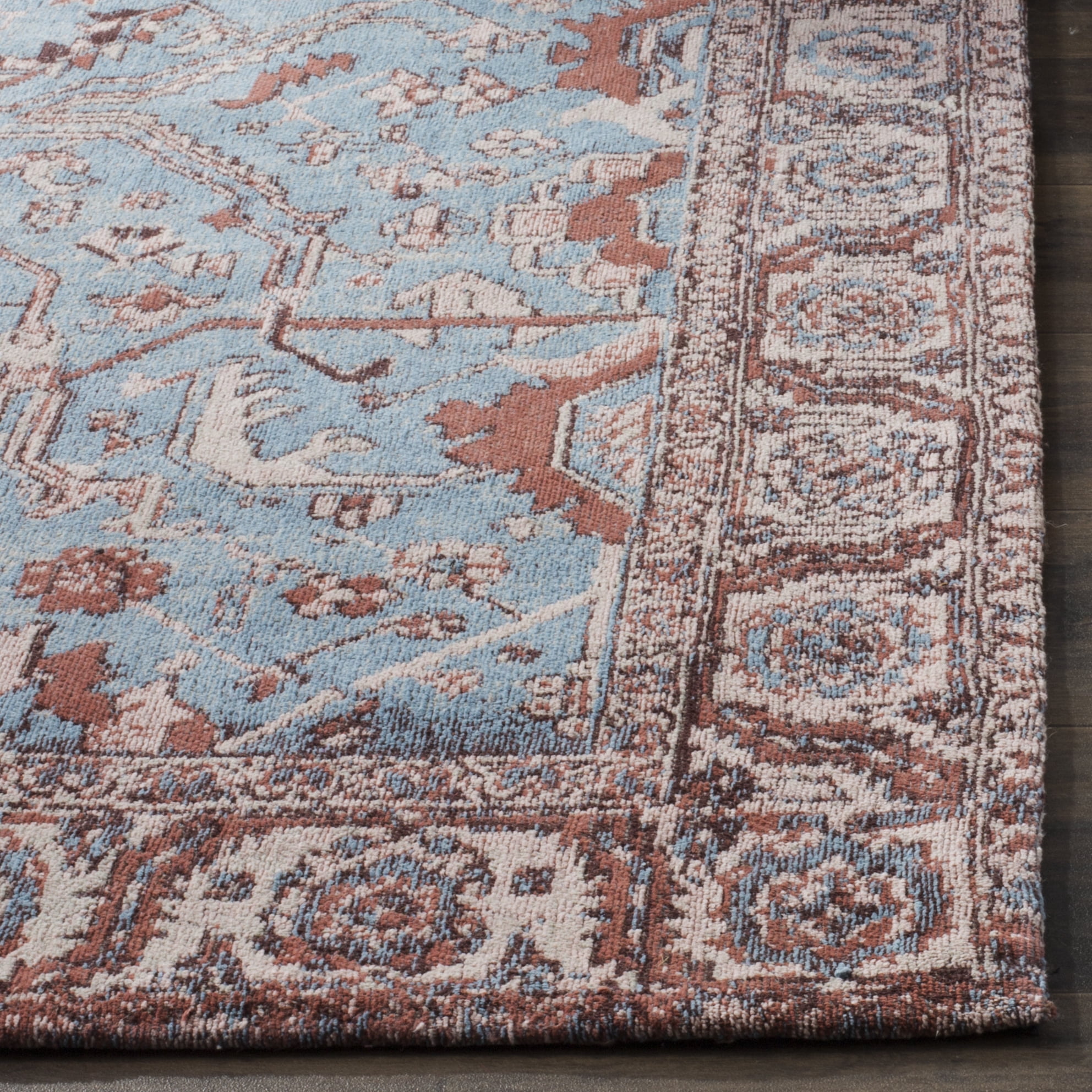 SAFAVIEH Classic Vintage Paskal Traditional Runner Rug, Blue/Red, 2'3" x 8'