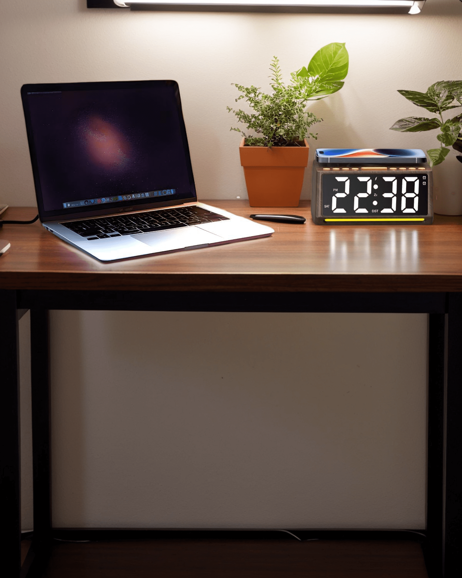WakeSmart Retro Digital Alarm Clock with Bluetooth Speaker, RGB Lights and Night Mode(Brown)