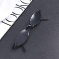 thumbnail image 3 of moda vintage unisex gafas de sol mini marco ovalado metal retro gafas de sol / a Likrtyny Para estrenar, 3 of 7