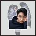 thumbnail image 3 of Nuevo soporte acrílico de ídolo Kpop, figuras JK, modelo de pie, colección de Fans decorativos de escritorio, regalo, 3 of 4