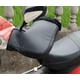 thumbnail image 3 of Guantes protectores para manillar de motocicleta y coche eléctrico de piel sintética, resistentes al agua y al viento, resistentes al frío y al calor, para invierno., 3 of 4