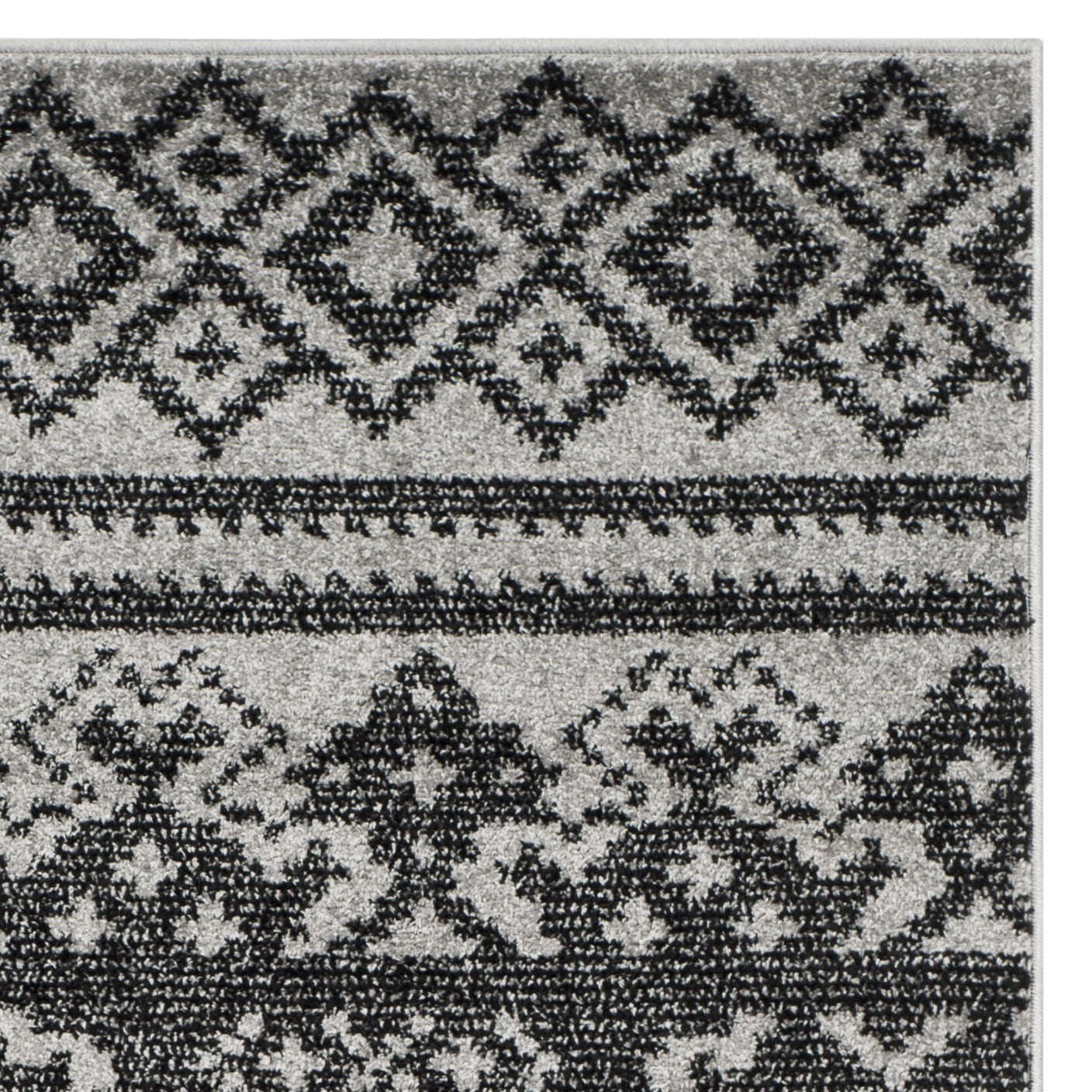 SAFAVIEH Adirondack Zachary Southwestern Runner Rug, Silver/Black, 2'6" x 22'