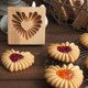 thumbnail image 4 of Molde de madera para galletas y sello, herramienta de relieve 3D para hornear galletas, sellos personalizados hechos a mano, molde de madera para galletas., 4 of 4