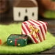 thumbnail image 4 of Juguete Rueda Cesta Navideña Miniatura, Adornos de Navidad, Pueblo Navideño, Jardín, Resina, Accesorios de Navidad, Dcoration Exterior, Juguete de Exterior, para Pueblo Navideño, Decoración, 4 of 5