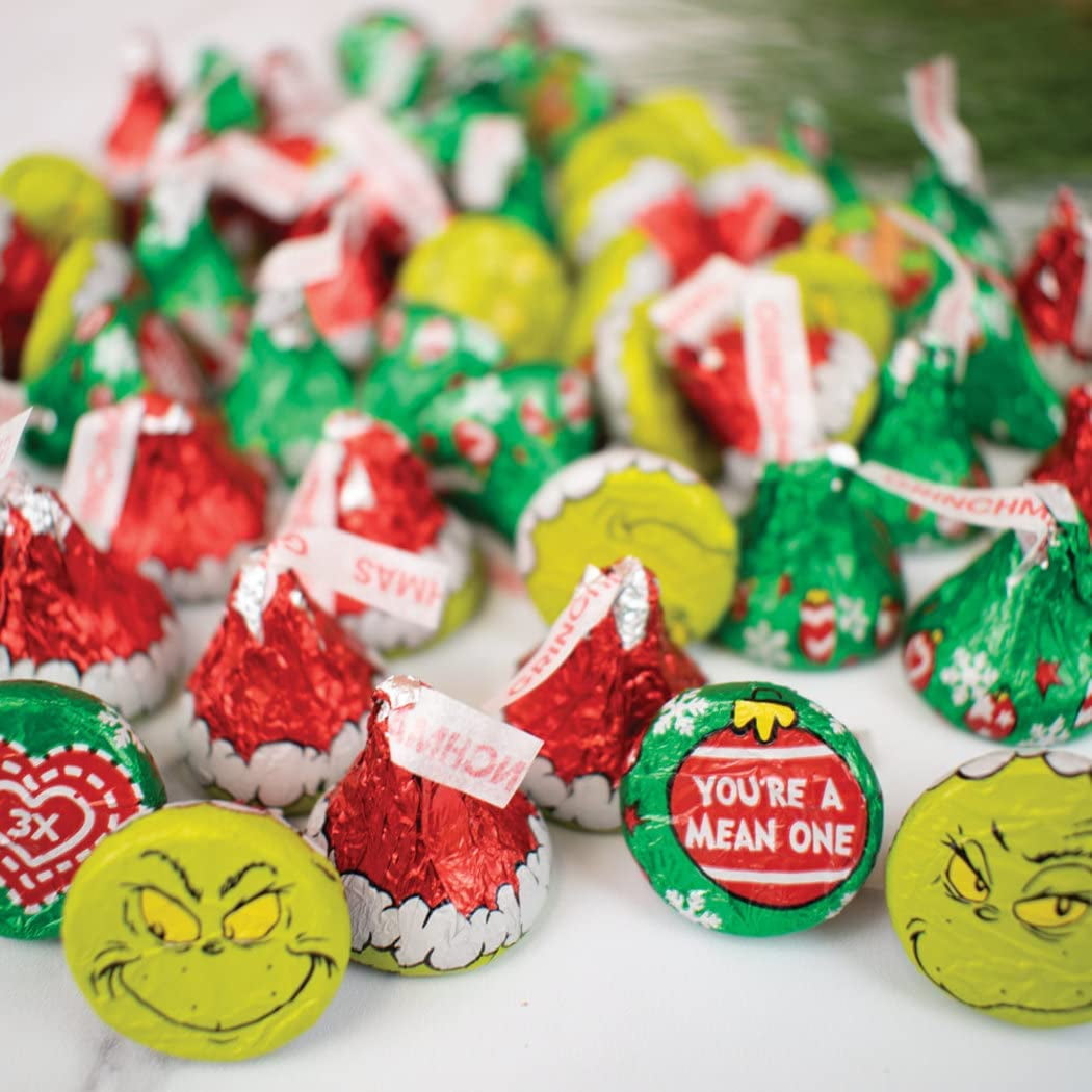 Hershey's Milk Chocolate Grinch Kisses 7.4 oz. Bag