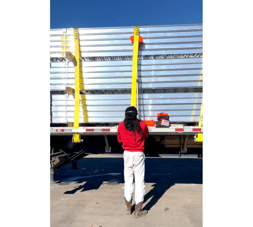 (40 Pieces) 4"x10" Orange Corner Protector V Shaped Flatbed Edge Guards with Carrying Case - Cargo Load Corner Edge Protector and Tie-Down Strap Guard for Flatbed