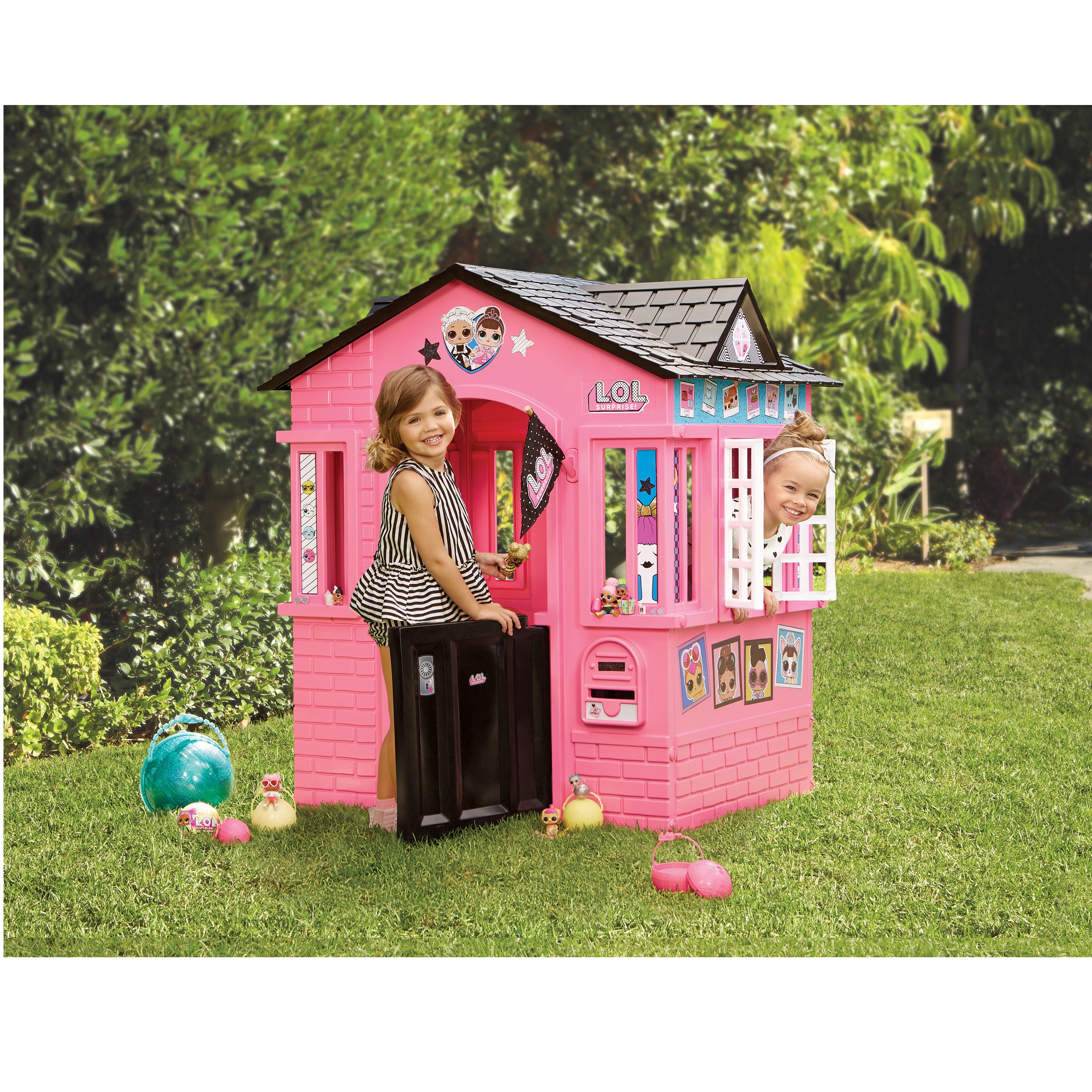 LOL Surprise Indoor & Outdoor Cottage Playhouse With Glitter, Great Gift for Kids Ages 4 5 6+ - image 4 of 9