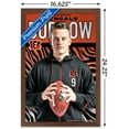 thumbnail image 2 of NFL Bengals de Cincinnati - Joe Burrow pose 20, 2 of 4