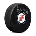 thumbnail image 1 of Brendan Morrison Rondelle de Hockey des Devils, Nouveau Chandail Autographié, 1 of 2