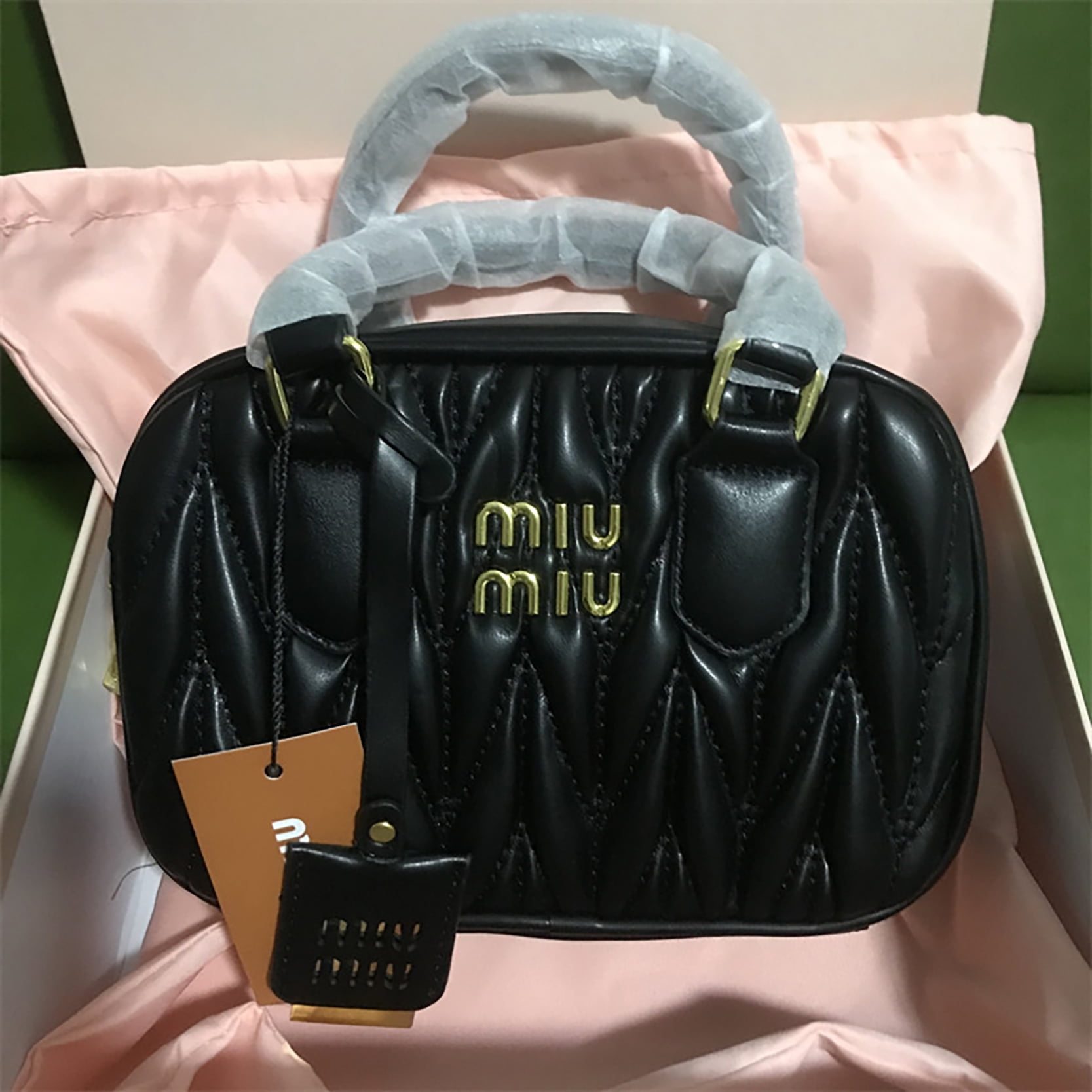 バッグ MIU MIU Leather Crossbody Shoulder Bag 20046699_45057152_600.jpg