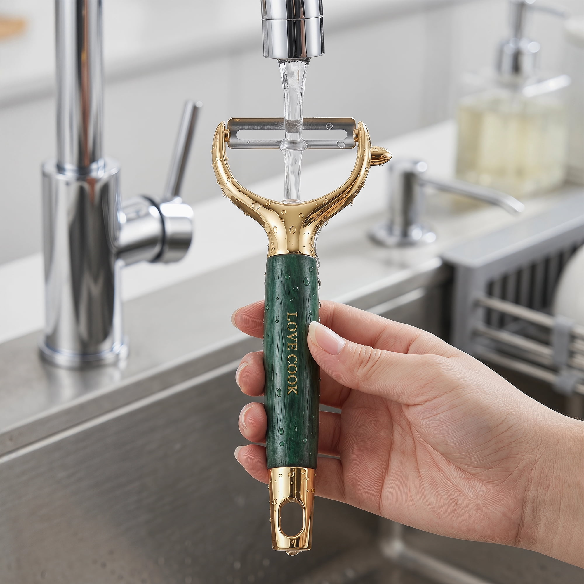 Unique Bargains Stainless Steel Ergonomic Peeler with Hang Handle Gold Green 6.6" x 2.8"