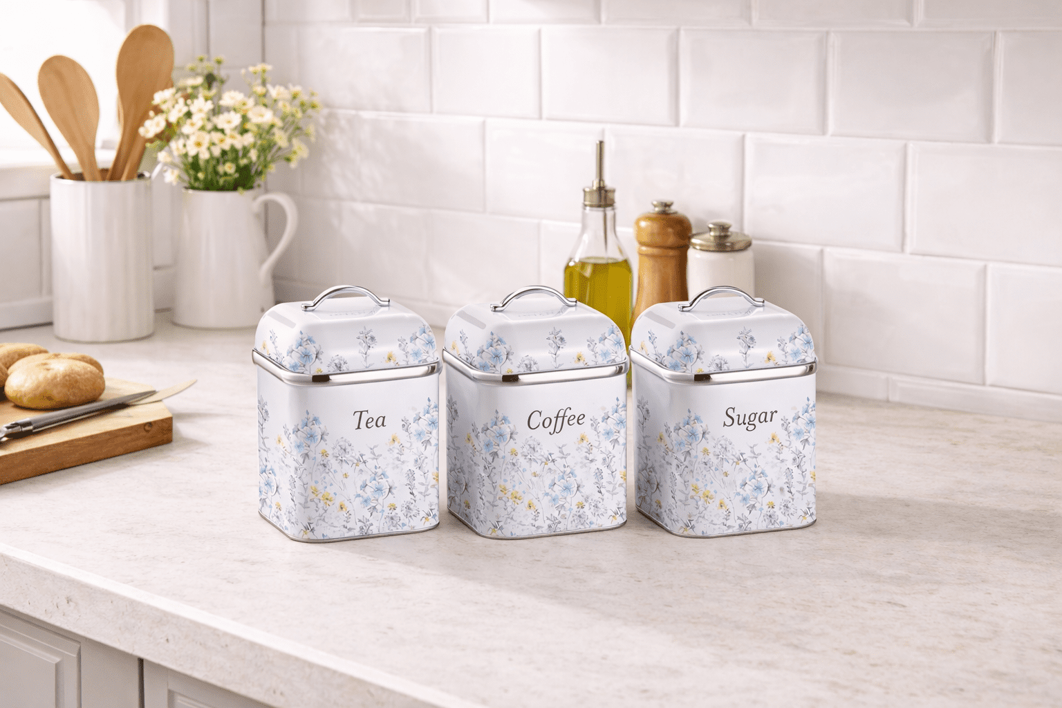 LAURA ASHLEY 木製ハンガー 30本セット LAURA ASHLEY - ローラアシュレイ ハンガーの通販 by そら's shop