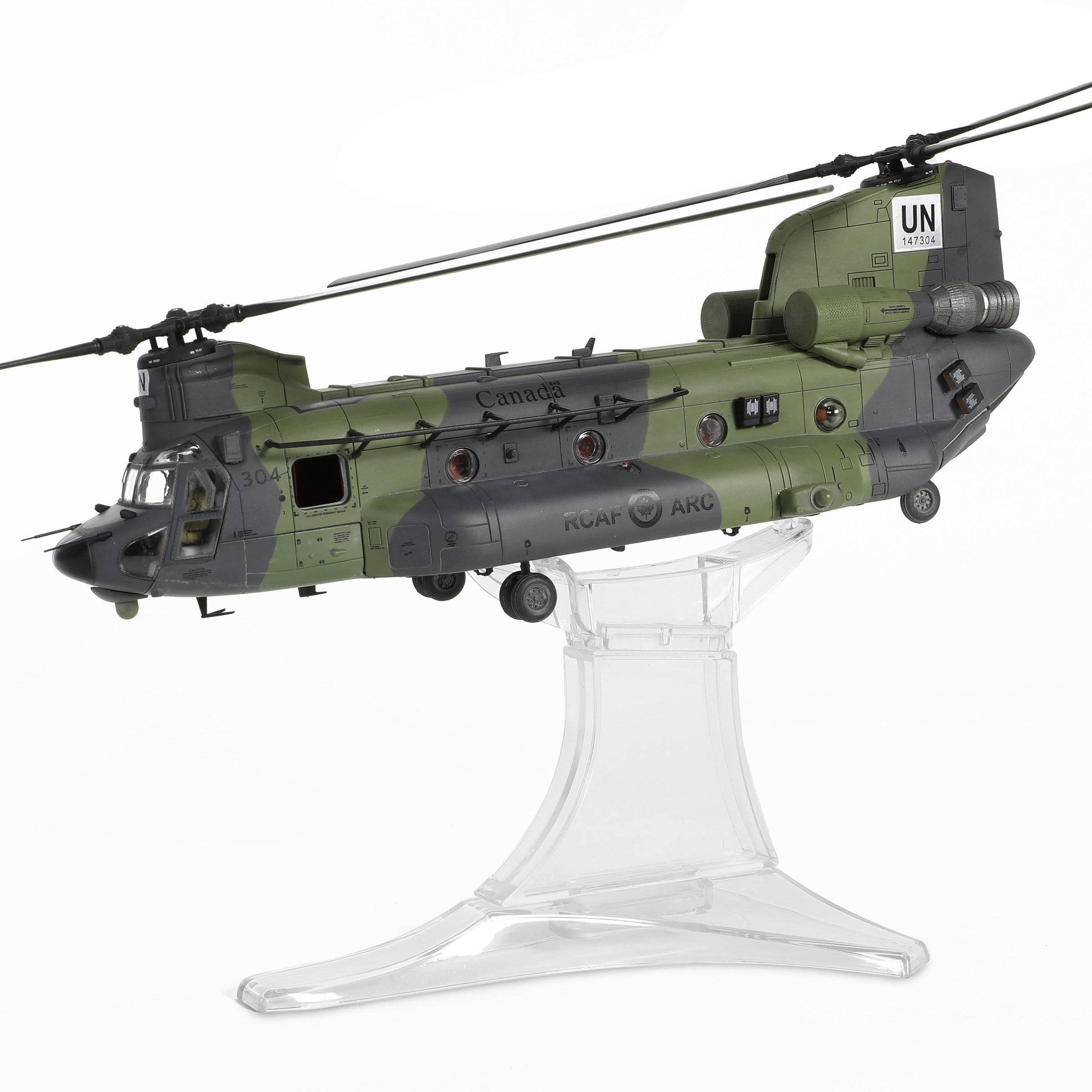 CH-147, CH-47 Chinook Canadian - RCAF - UN Markings - 1/72 Scale ...