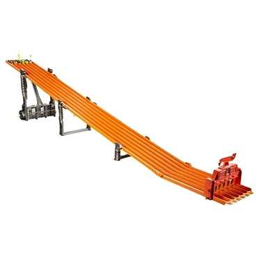 Hot Wheels Super 6-Lane Raceway